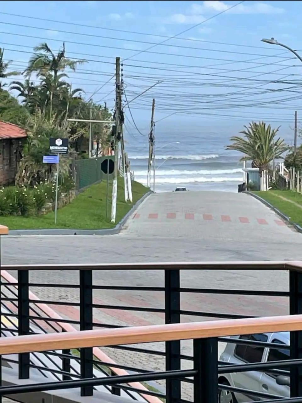 Apto Novo Studio Nature A 50 M Da Praia Torres Esterno foto